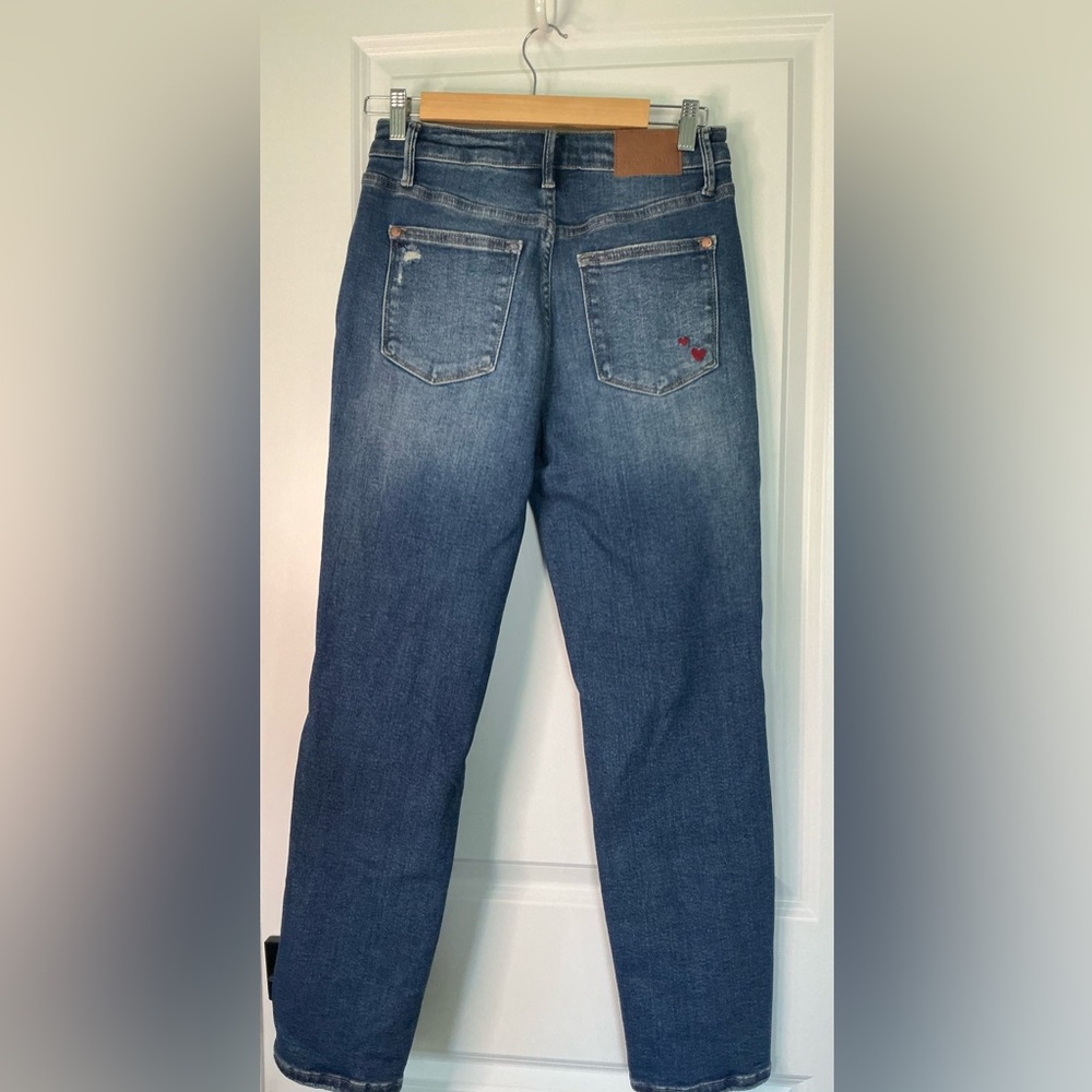 Judy Blue Women’s Boyfriend Fit Queen of Hearts Jeans (Size 5/27) - Picture 2 of 11